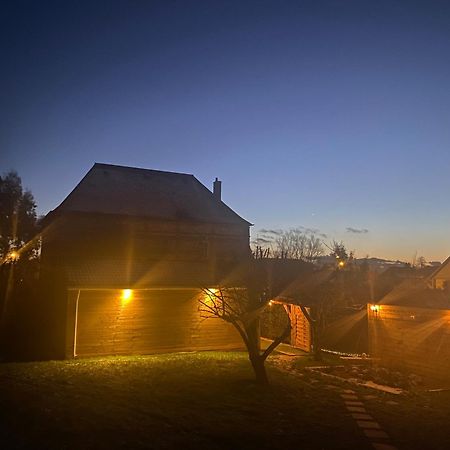 Bed and Breakfast Le Cocoon D'Emy Louvetot Екстер'єр фото