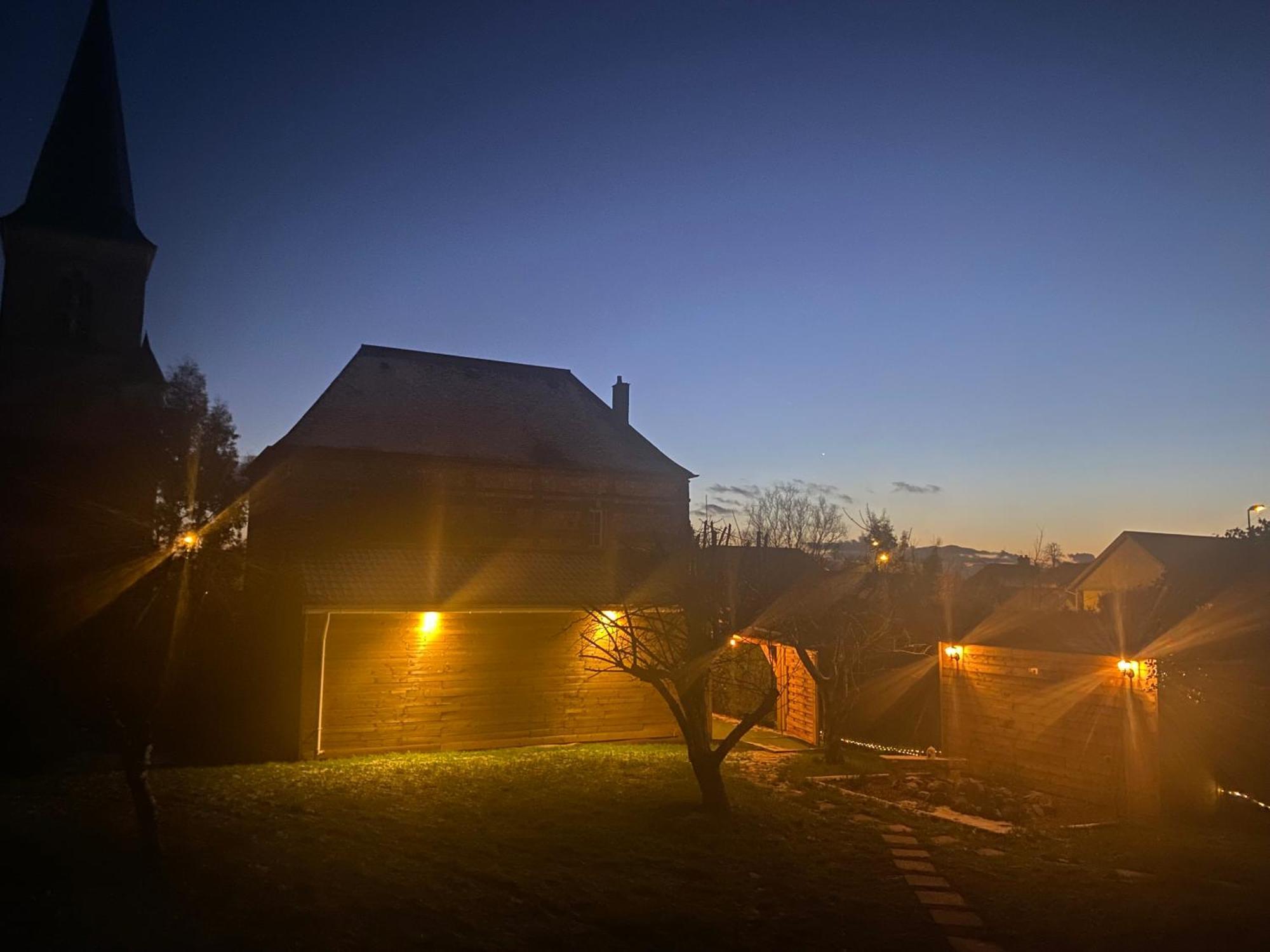Bed and Breakfast Le Cocoon D'Emy Louvetot Екстер'єр фото